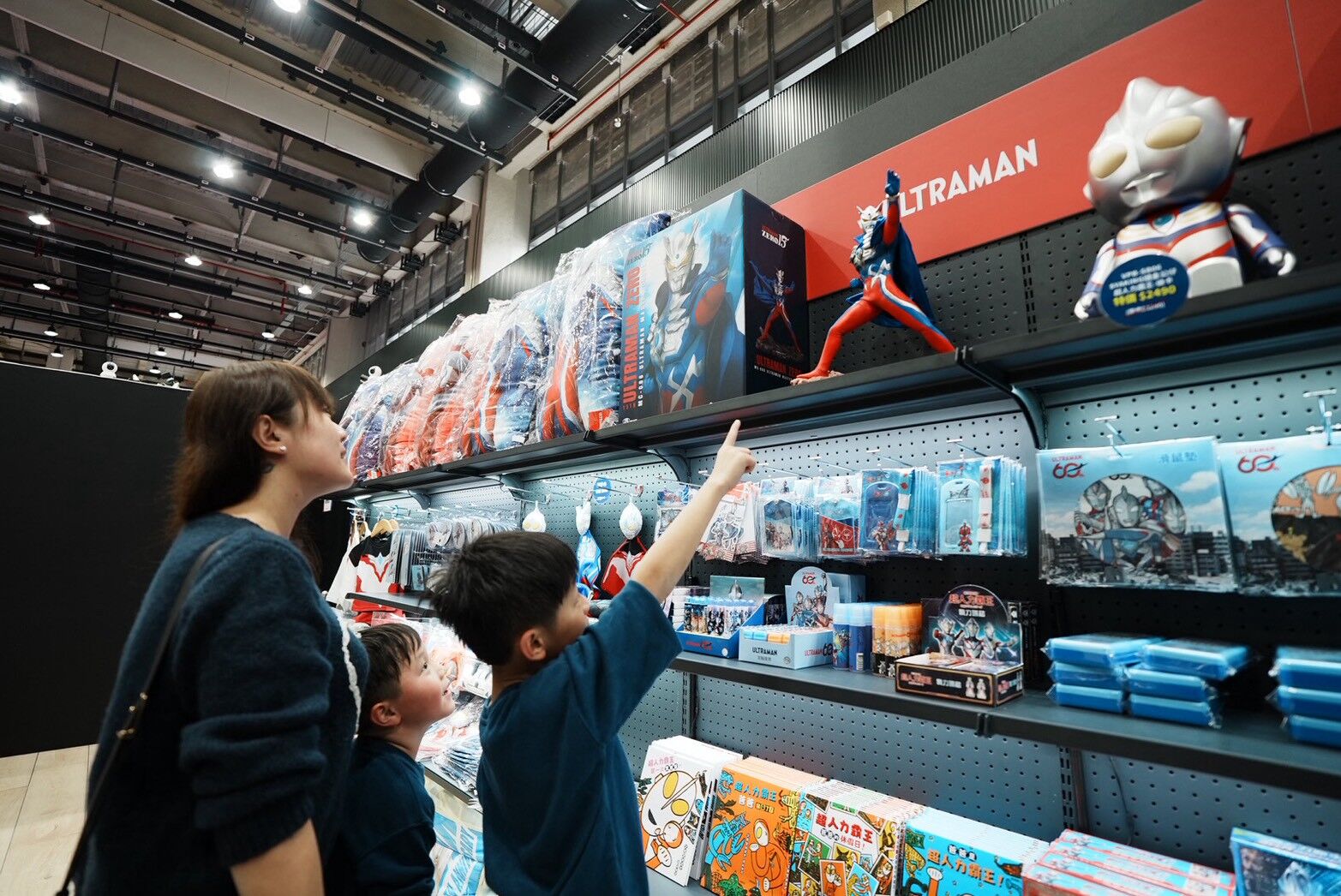 ▲超人力霸王氣墊樂園、星之卡比快閃店。（圖／業者提供）