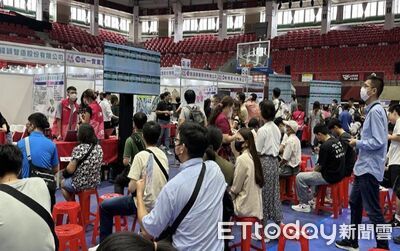 年前搶工作！永康就業中心辦兩場徵才　近3千職缺、最高薪10萬