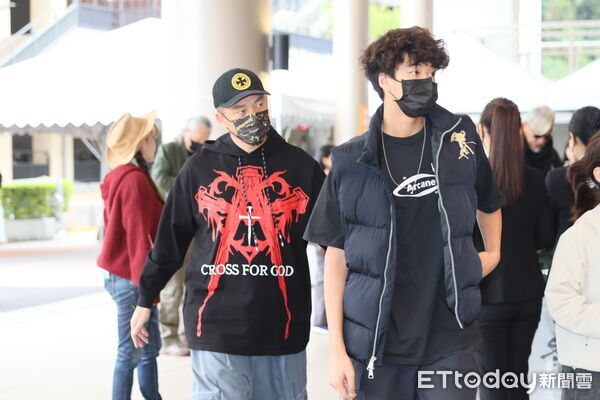 ▲▼ 曹西平追思會-阿Ben及兒子。（圖／記者黃克翔攝）