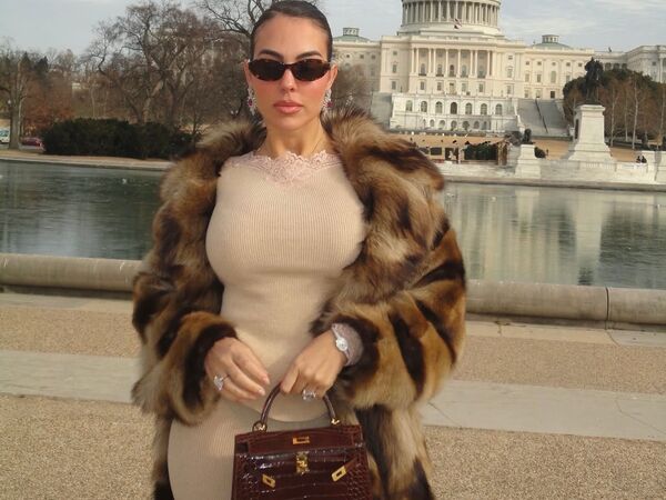 喬治娜登機包是愛馬仕「天花板」　豪奢貴婦派頭遊華府