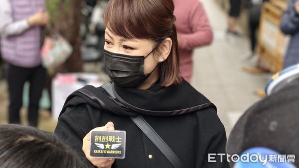 郁方噙淚聲援剴剴「永遠刻在心頭」　嗆廢死：你們真該被廢掉！