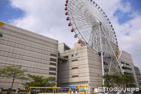 家長帶孩看IMAX電影吵整場！　美麗華道歉「超頂處理」被讚爆