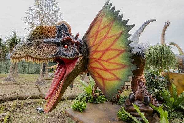 ▲北市河濱自行車道串聯淡水河、基隆河、景美溪與指南溪等水系，騎車可達許多景點。（圖／台北市水利處提供）