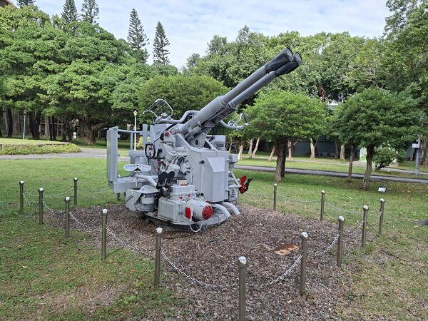 ▲八二三砲戰紀念公園坐落於圓山飯店旁。（圖／公園處提供）