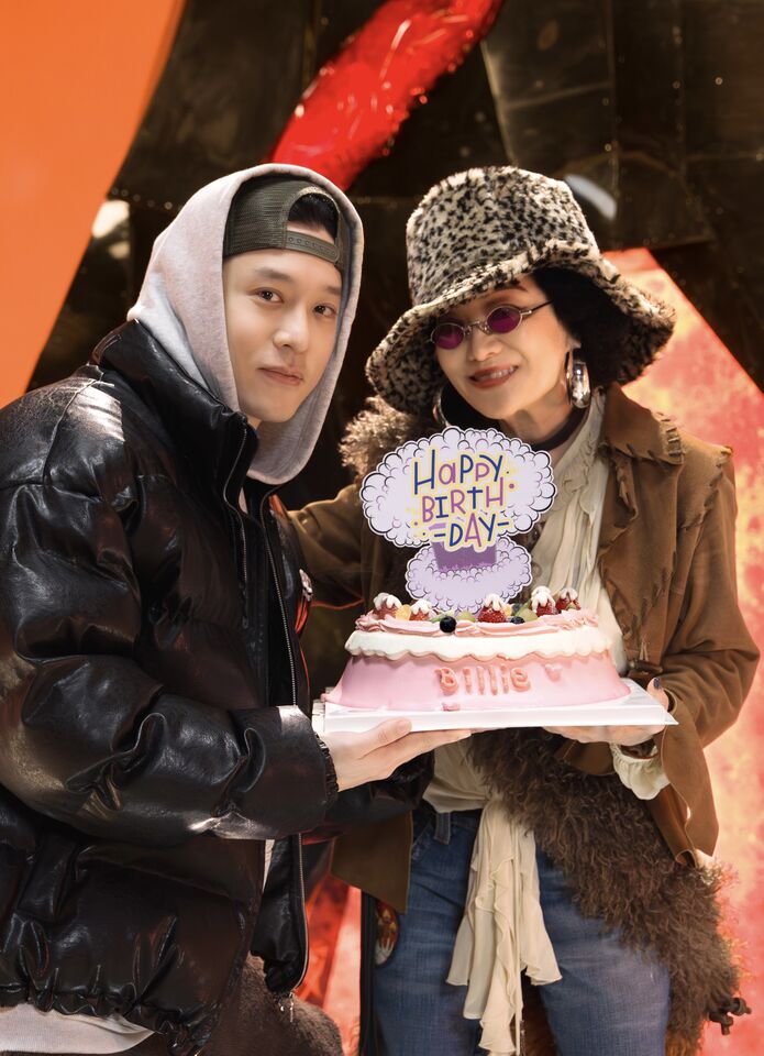 ▲▼比莉歡度74歲生日推單曲〈阿福羅火山〉。（圖／環球提供）