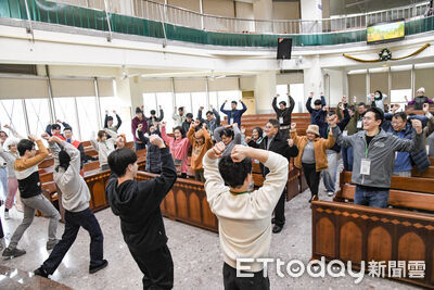 彰基與興大深入南投信義鄉　醫學生走進偏鄉、回應在地健康照護需求