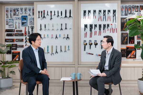 ▲▼總統賴清德接受民視政論節目專訪。（圖／總統府提供）