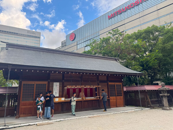 ▲▼福岡藍瓶咖啡、警固神社。（圖／部落客台南好Food遊授權提供）