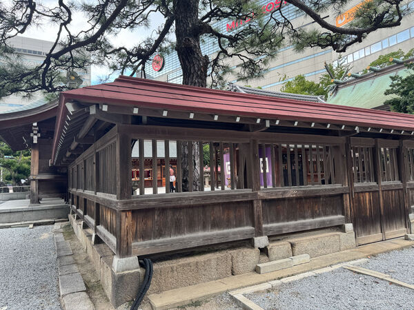 ▲▼福岡藍瓶咖啡、警固神社。（圖／部落客台南好Food遊授權提供）