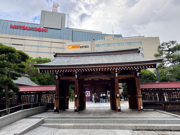 ▲▼福岡藍瓶咖啡、警固神社。（圖／部落客台南好Food遊授權提供）