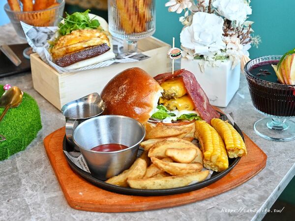 ▲▼275飛揚俱樂部早午餐。（圖／部落客糖糖`s 享食生活授權提供）