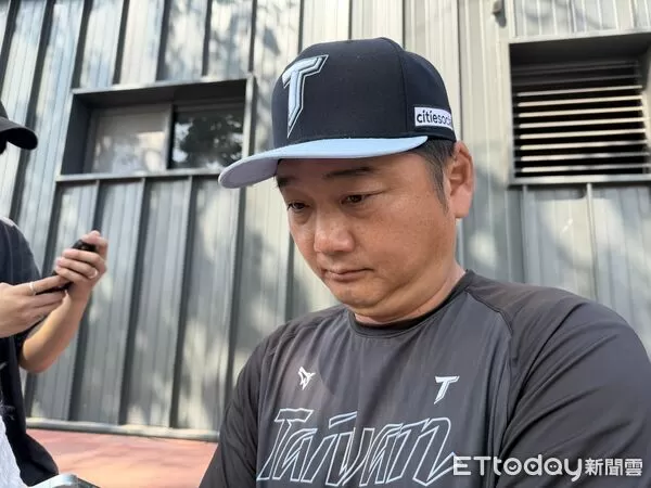 ▲▼     蔡其昌、曾豪駒        。（圖／記者王真魚攝）