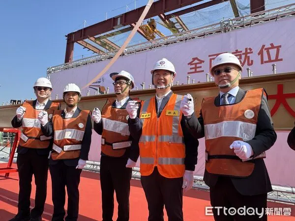 ▲▼高鐵N700ST未來的新家「第二車輛檢修廠」，今舉行上梁典禮。（圖／記者李姿慧攝）