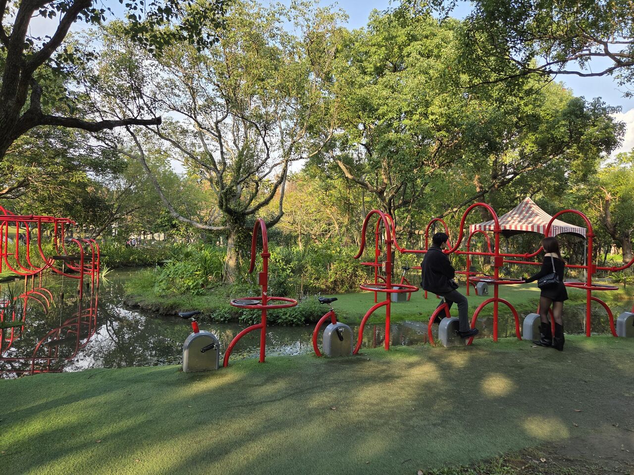 大安森林公園散策 活水飛輪健身、賞大漁櫻 | ETtoday旅遊雲 | ETtoday新聞雲