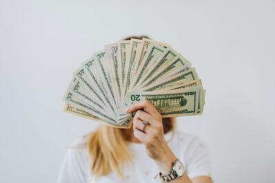 你的金錢人格是享樂派還是儲蓄派？理財專家教你4招　2026農曆新年滾動財富