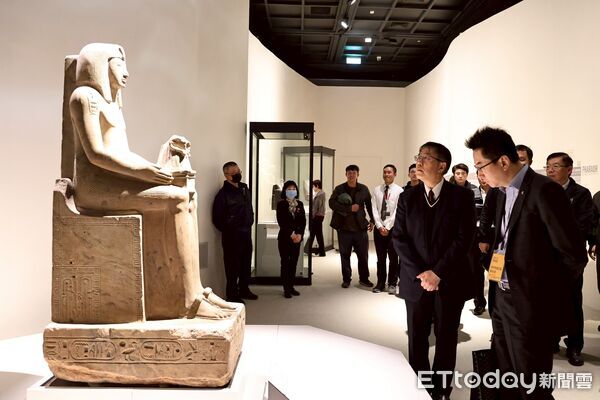 ▲奇美博物館《埃及之王：法老》特展盛大開幕，台南市長黃偉哲與國內外貴賓共同揭開序幕。（記者林東良翻攝，下同）