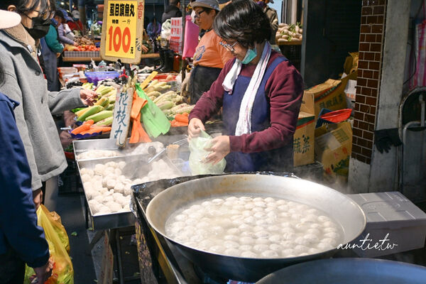 ▲▼智光黃昏市場虱目旗魚丸。（圖／部落客水晶安蹄不務正業過生活授權提供）