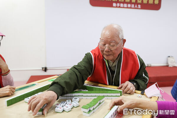 ▲東森廣場K區地下街四健會。（圖／記者林敬旻攝）