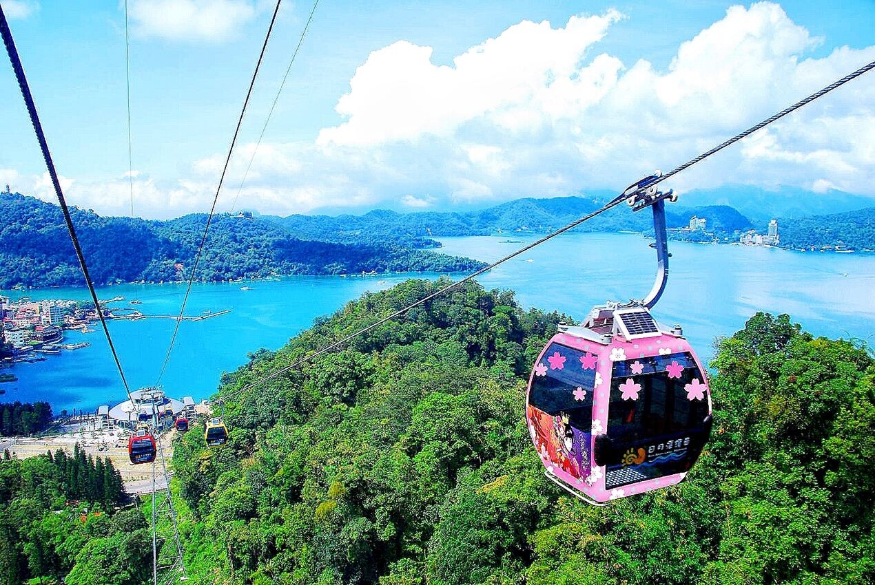 ▲▼九族文化村,春節,過年,櫻花,夜櫻,火舞。（圖／業者提供）