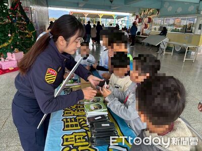 校園跳蚤市場結合交通宣導　台東警守護學童安全