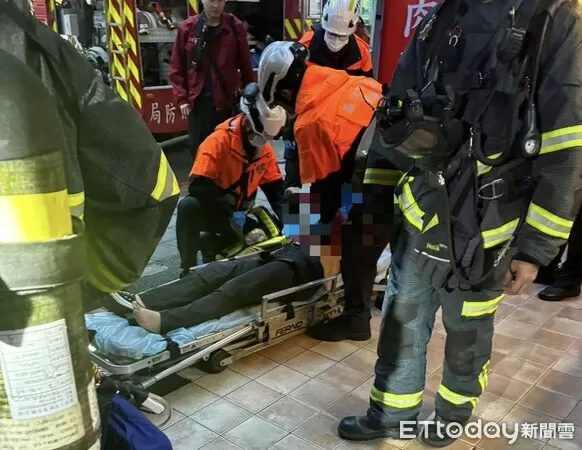 ▲北市汀洲路28日下午女子在家開瓦斯，經警消搶救送醫。（圖／記者張君豪翻攝）