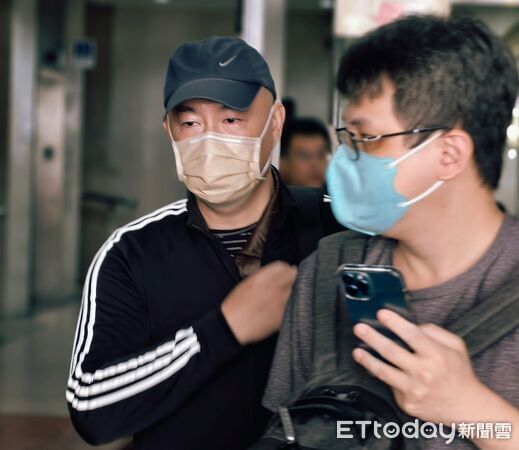 ▲▼曾自傷失明詐保被判刑定讞的蔣宗華（如圖），說服賣車業務員林彥廷重施故技仍被揭穿，台北地院依詐欺取財罪判2人各1年2月與7月徒刑。（圖／記者黃哲民攝）