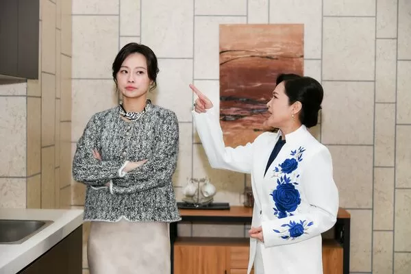 ▲《百味人生》璟萱反擊林秀玲大快人心。（圖／三立提供）