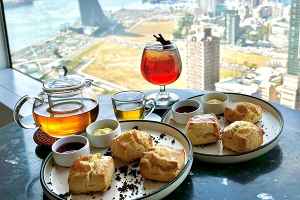 ▲《CxM [DOUBLE UP] LIVE PARTY in KAOHSIUNG》獨家演唱會雙人套票2月1日下午2點開賣。（圖／易遊網提供）