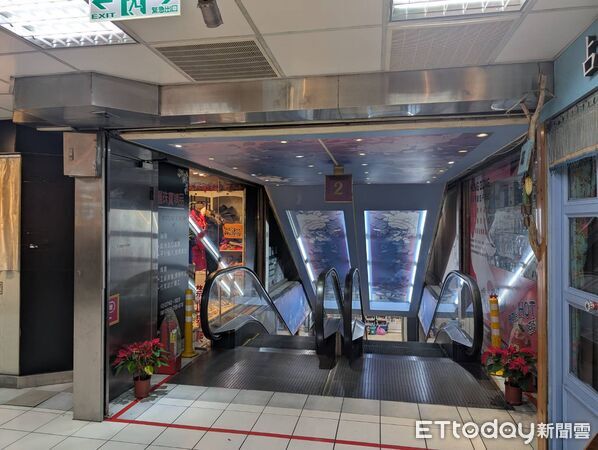 ▲▼北市府春節前突襲　「頂好名店城」出包遭重罰12萬。（圖／台北市政府）