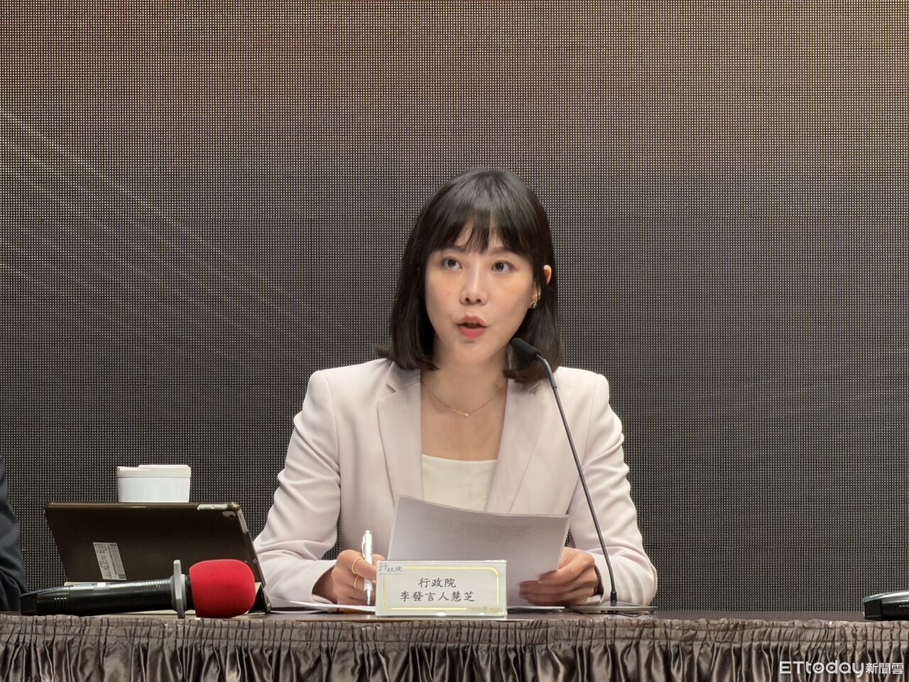 民眾黨版軍購條例付委 行政院:政院版才能建立國防所需戰力