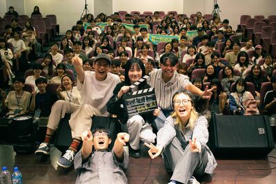 公館青少年「五個月走遍20大專院校」 學生一上台就哭了