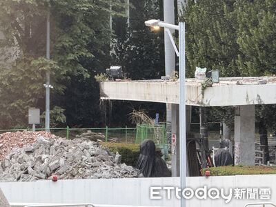 房仲開Uber、30億豪宅錢坑、土方之亂　記者公開「新聞沒說的真相」