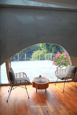 ▲▼南投老宅改造清水模景觀咖啡廳。（圖／部落客萍子提供）