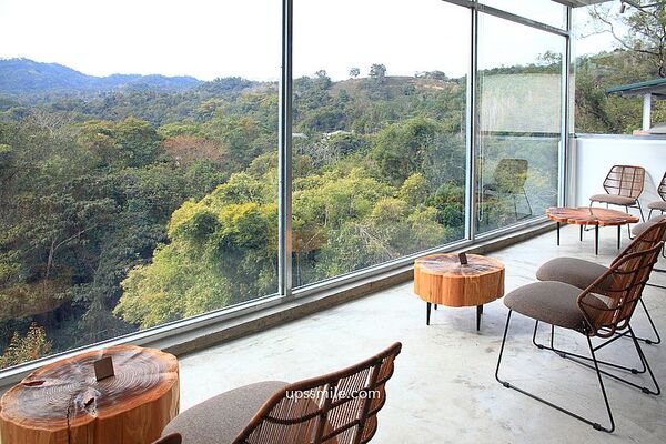 ▲▼南投老宅改造清水模景觀咖啡廳。（圖／部落客萍子提供）