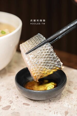 ▲▼鹽埕飄香近60年的老字號，必點肉燥飯配泰式荷包蛋。（圖／部落客虎麗提供）