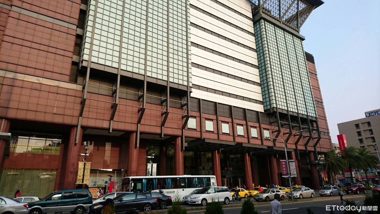 延平變電所事故釀壓降 台南新光三越中山、西門店一度供電異常