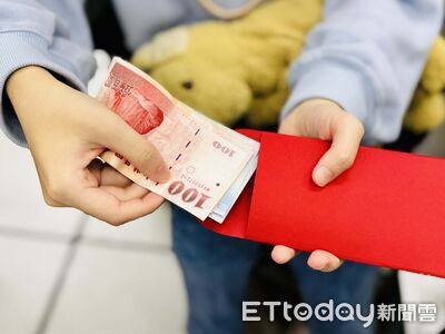 年終領38K！她收到「男友紅包」開心又難過　網：好好珍惜