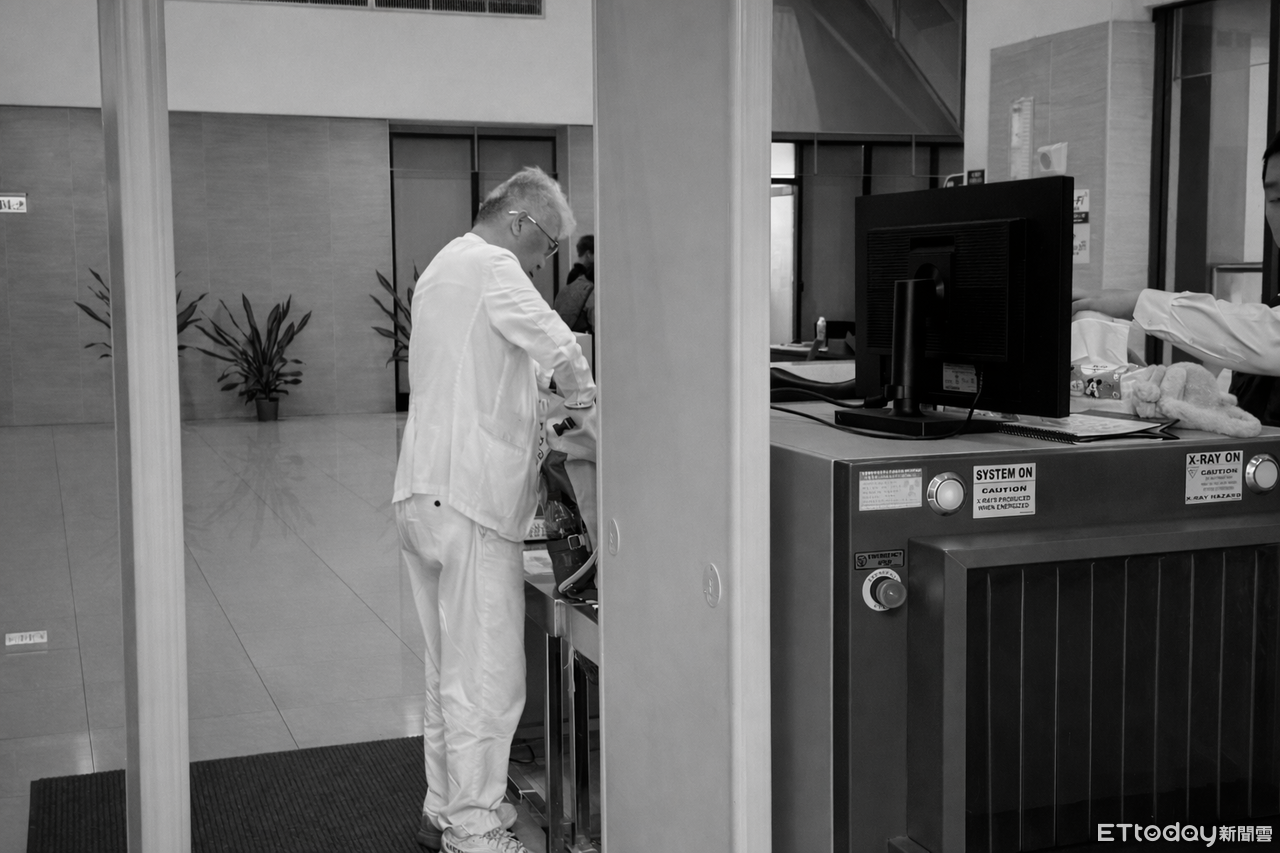 最後一次進地檢署身影曝!精神科名醫李光輝人生落幕、誣告也獲不起訴