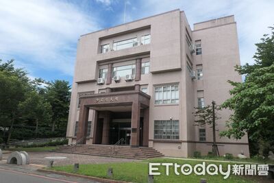 變態男揪少年凌虐性侵看護「手機錄影還打光」　重判9年10月