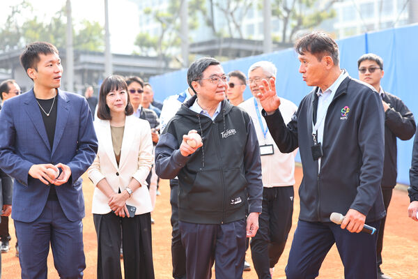 ▲ 行政院長卓榮泰視察中華隊集訓。（圖／中華職棒提供）