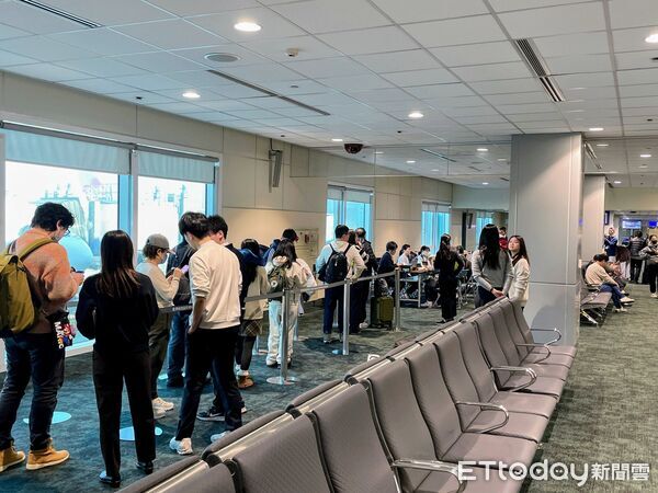 ▲▼台日機場入境事先確認作業實施首日，千人完成辦理。（圖／桃機公司提供）