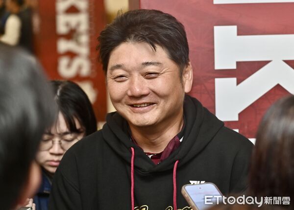 ▲▼樂天桃猿開訓，總教練曾豪駒 。（圖／記者李毓康攝）
