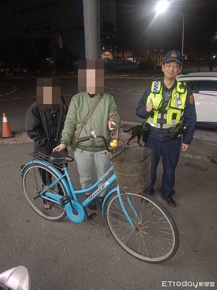 黃色小鴨成關鍵線索 布袋警助女學生尋回失竊腳踏車