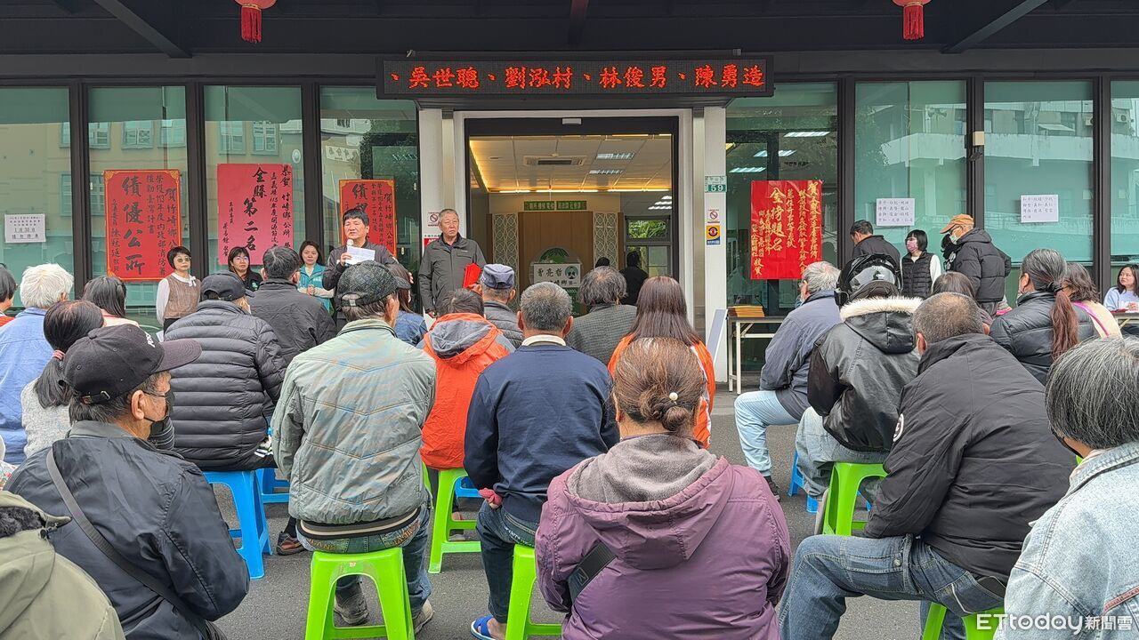 曾南居教育基金會攜手九華山地藏庵送暖 助竹崎低收入戶過年