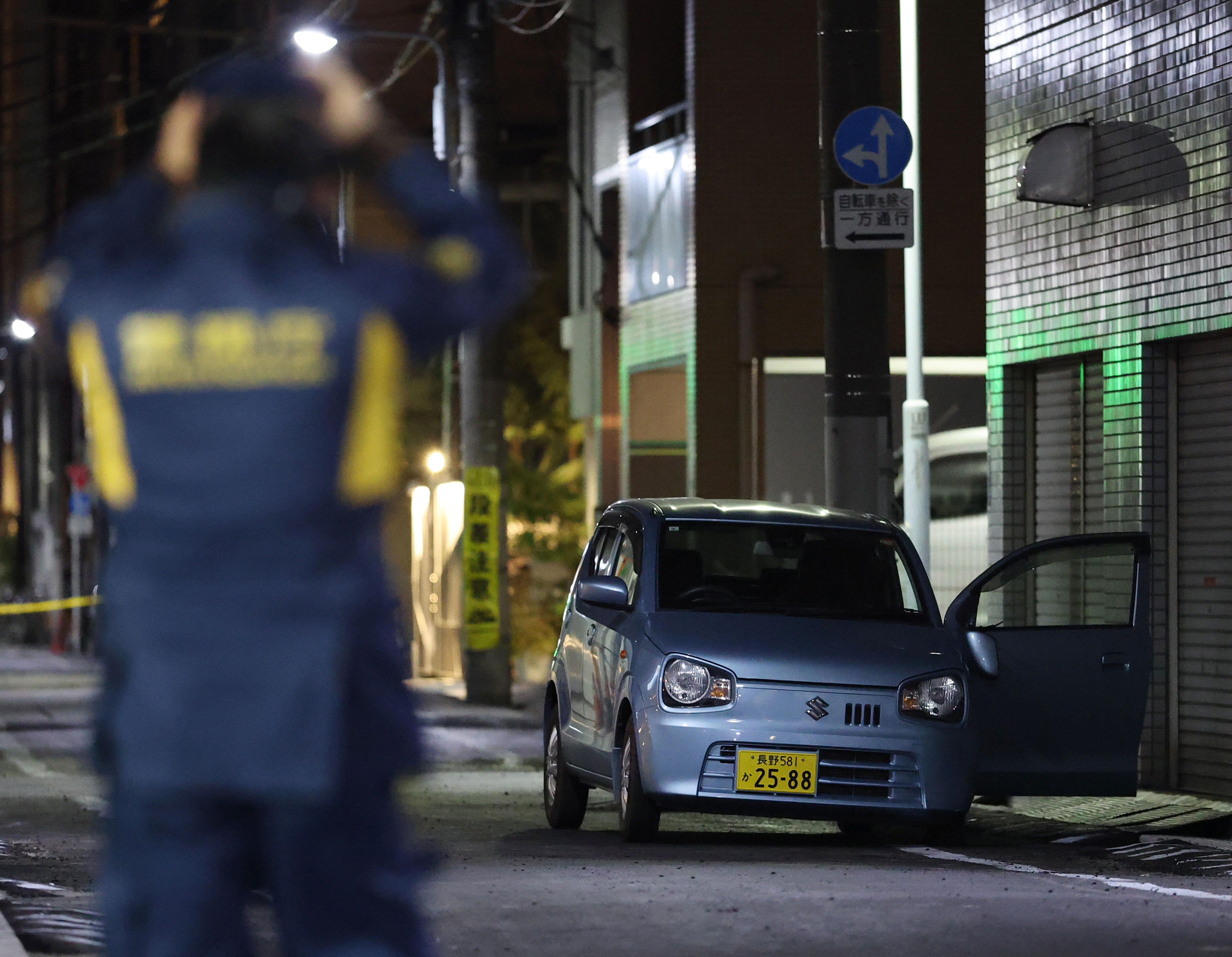 ▲▼29日晚間，日本東京都台東區上野，傳出有民眾裝有巨額日圓現金的行李箱慘遭搶劫。（圖／達志影像／美聯社）