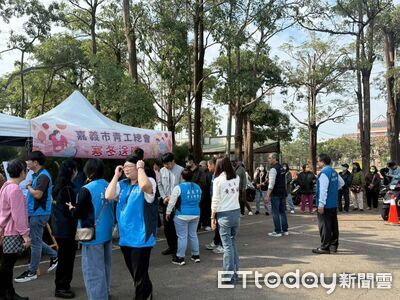 嘉義青工發放物資　助320戶弱勢家庭溫暖過冬