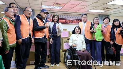 全國工總「基隆愛心之旅」送暖　邱佩琳感謝力挺社會福利