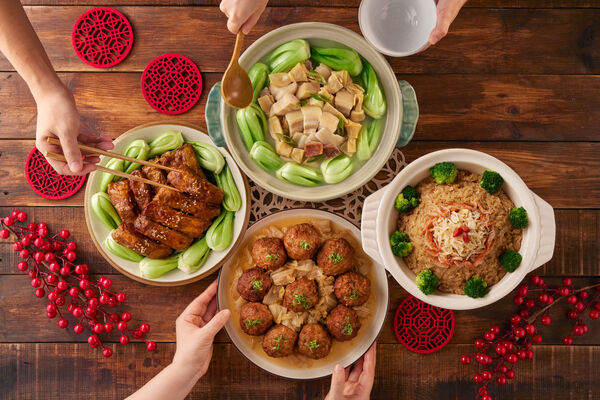 ▲▼年菜3招訣竅擺盤。（圖／桂冠提供）