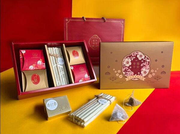 ▲桃園市龍潭區高原社區發展協會「祈艾招福平安」禮盒。（圖／桃竹苗分署提供）