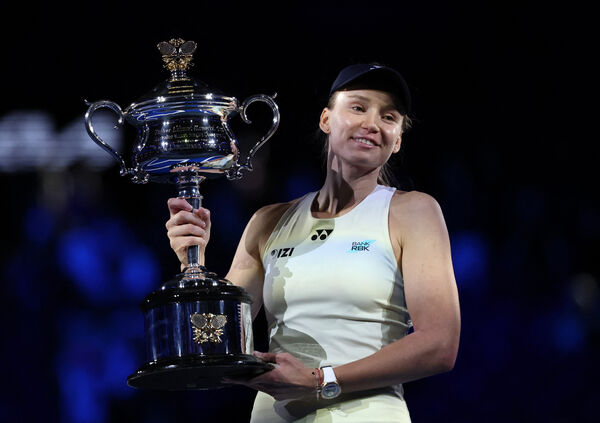 ▲哈薩克名將萊巴金娜（Elena Rybakina）在決勝盤一度0比3落後的絕境下上演驚天大逆轉。（圖／路透）